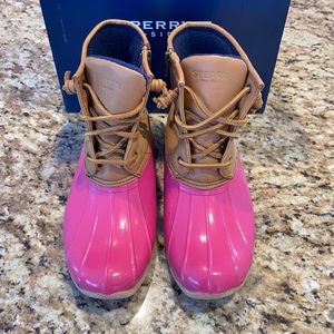 Sperry Saltwater boots pink, Girls sz6 (fits W 7.5)